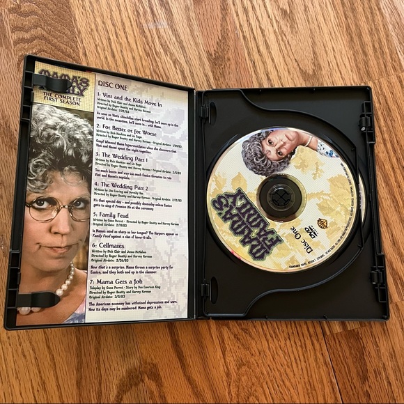 NWT/EUC Green Acres (Season 1) & Mama's Family (Season 1) TV Series DVD Sets - Picture 8 of 10